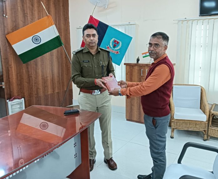 01 Sp Se Mulakat Karte Cwc Adhyksh Chatra