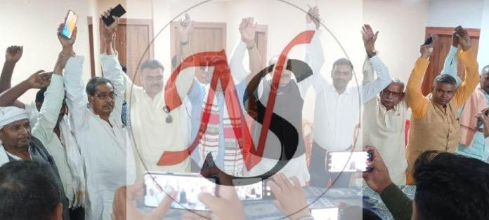 28 Kebinet Mantri, Tripathi & Any Chatra