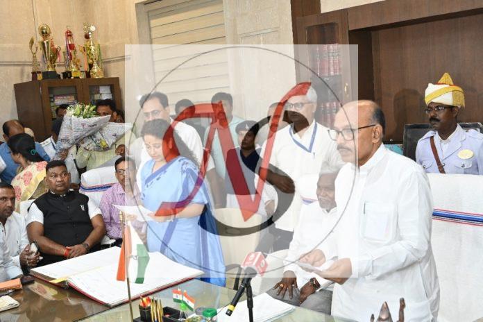 Kalpna Soren Sapath Leti Ns 2024