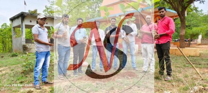 06 Paudharopan Karte Ptrkar Chatra1