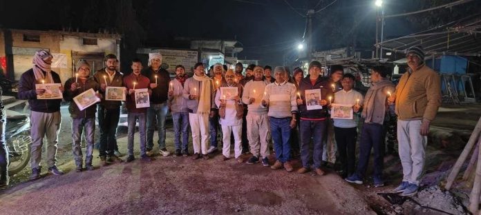 05 Hatya Ke Virodh Me Kaindil March Nkalte Ptrkar & Any Chatra