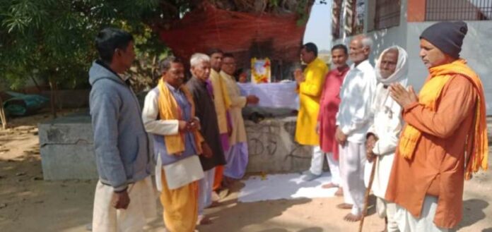 06 Jaynti Manate Brahaman Samaj Ke Log Chatra