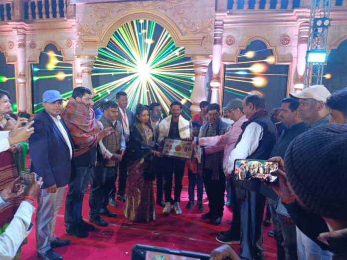 22 Mahotsav Me Pahunche Klakar & Any Chatra