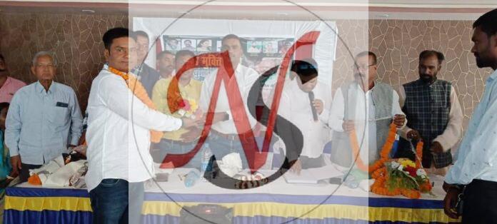 10 JMM Ke Sammelan Me Shamil Neta & Karykrta Chatra