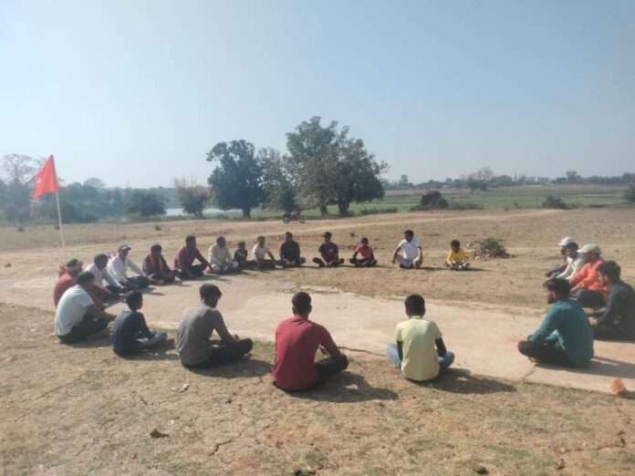 12 Holi Milan Samaroh Me Sangh Karykrta Chatra