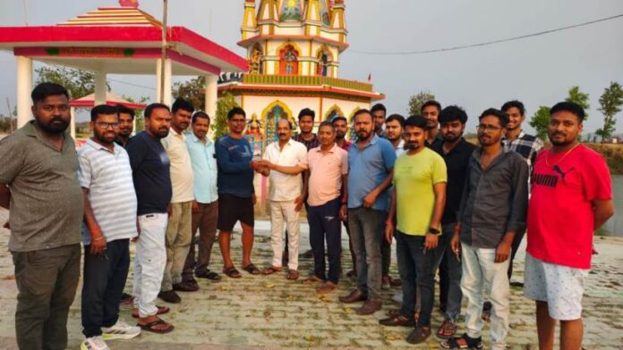 17 Ramnavmi Jhanki Ke Baithak Me Gramin Chatra