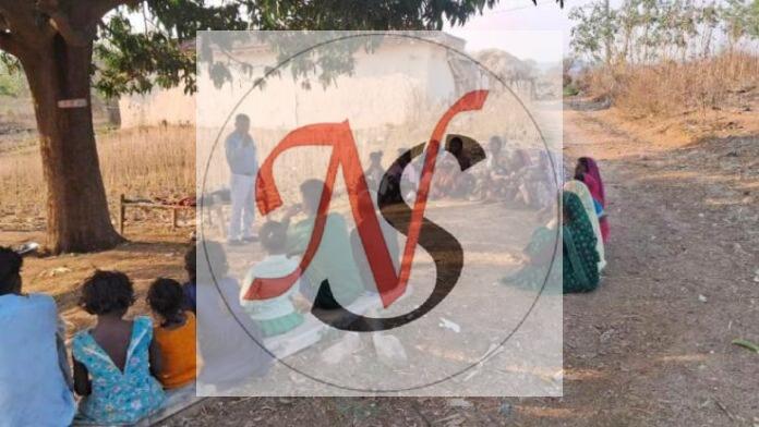 09 Vidhik Shivir Me Upasthit Log Chatra