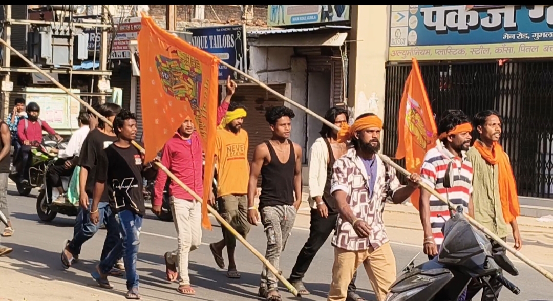 विश्व हिन्दू परिषद-बजरंग दल ने संयुक्त रूप से पहलगाम घटना पर किया विरोध प्रदर्शन, शांतिपूर्ण माहौल में शहर रखा गया बंद