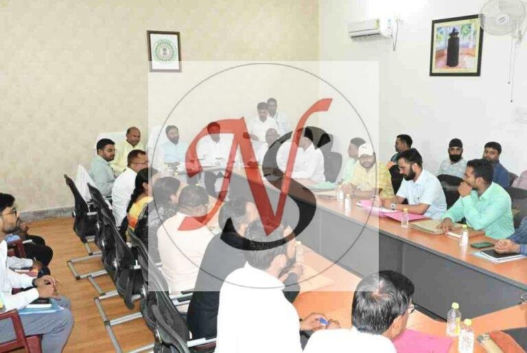 अनागत प्रश्न क्रियान्वयन समिति की समीक्षा बैठक, विभिन्न विभागों की प्रगति की हुई विस्तृत समीक्षा