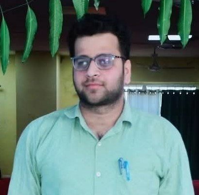 पत्रकार चमन कुमार के घर आयकर विभाग की छापेमारी: लोकतंत्र के चौथे स्तंभ पर हमला; निष्पक्षता साबित होने का दावा, जनप्रतिनिधियों की भी जांच की मांग