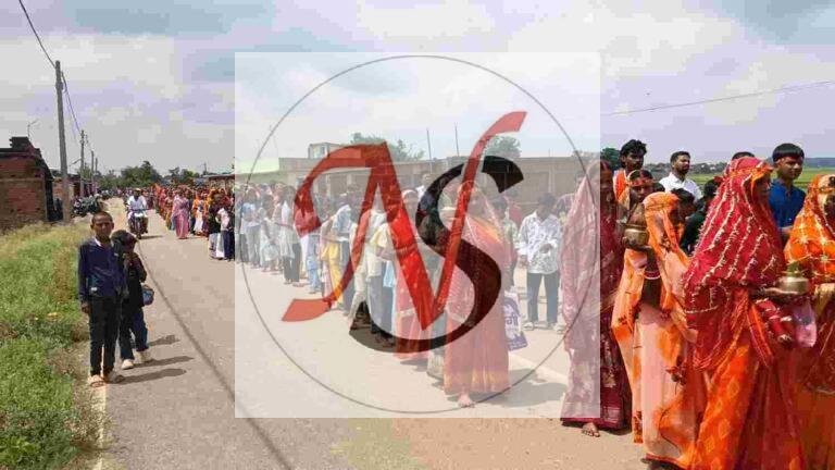 मोरशेरवा मंदिर में 800 कलश के साथ निकली भव्य कलश यात्रा