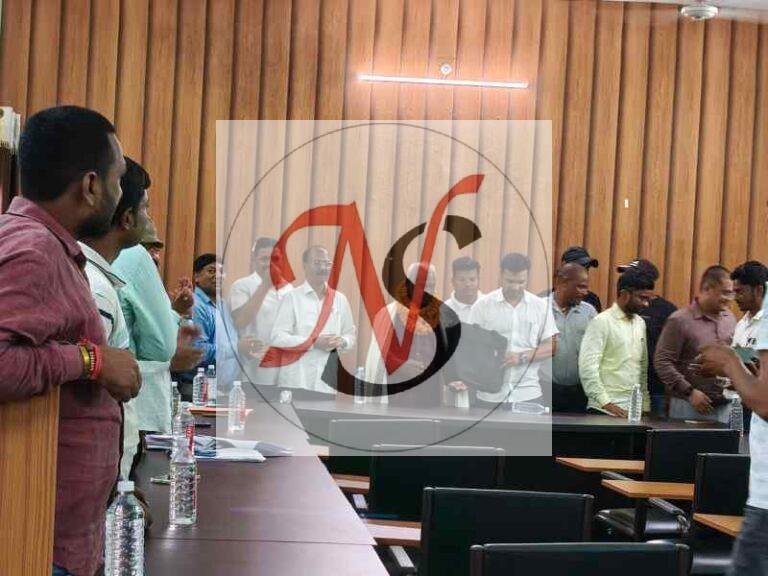 28 वर्ष की सेवा के बाद लिपिक जगदीश दास सेवानिवृत्त