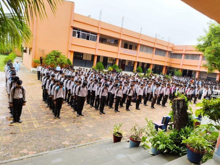 पूर्व समिति अध्यक्ष राजेंद्र खत्री के निधन पर शोकसभा आयोजित