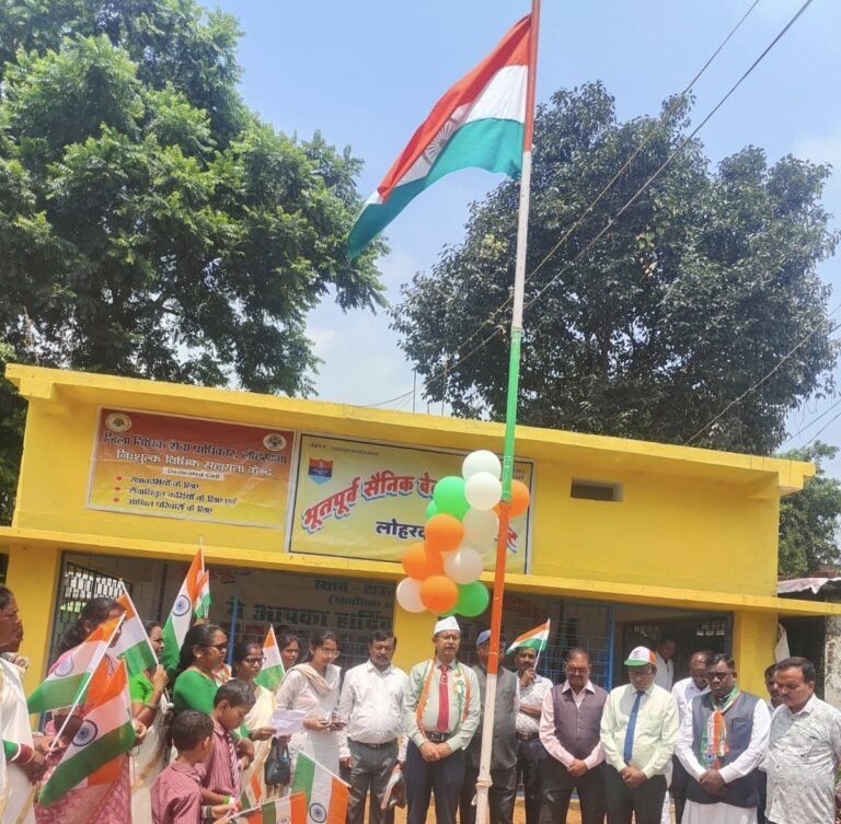 शहीदों के बलिदान को याद कर भूतपूर्व सैनिक वेलफेयर ट्रस्ट ने मनाया 80वां स्वतंत्रता दिवस