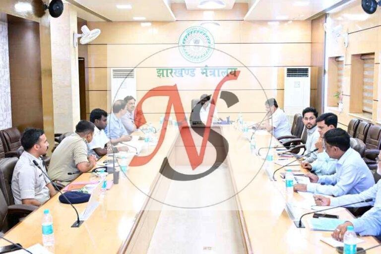 विकास को लेकर सीएम ने की समीक्षा बैठक, योजनाओं को समयबद्ध पूरा करने का निर्देश