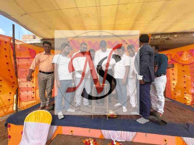वृंदावन इंटरनेशनल पब्लिक स्कूल में धूमधाम से मना 7वां स्थापना दिवस
