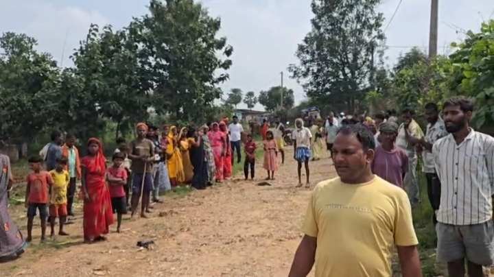 पुश्तैनी जमीन की कथित दोहरी जमाबंदी, उपायुक्त से जांच की गुहार