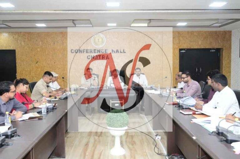 अवैध अफीम खेती पर जीरो टॉलरेंस, डीसी बोले- चौकीदार देंगे प्रमाण-पत्र, लापरवाही पर जाएगी नौकरी