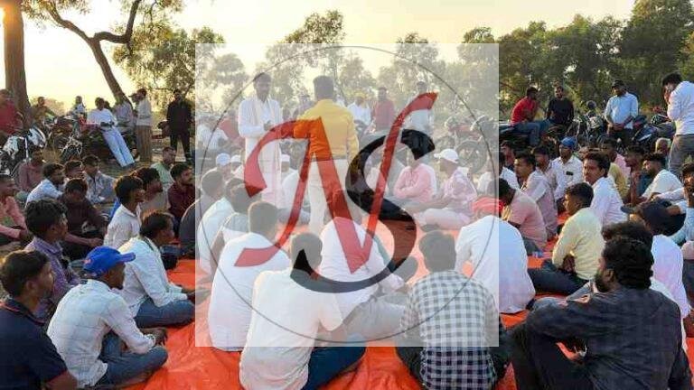 जेएलकेएम की बैठक, केंद्रीय सचिव ने कार्यकर्ताओं से कहा, संगठन मजबूत करें, जयराम महतो की विचारधारा घर-घर पहुंचाएं