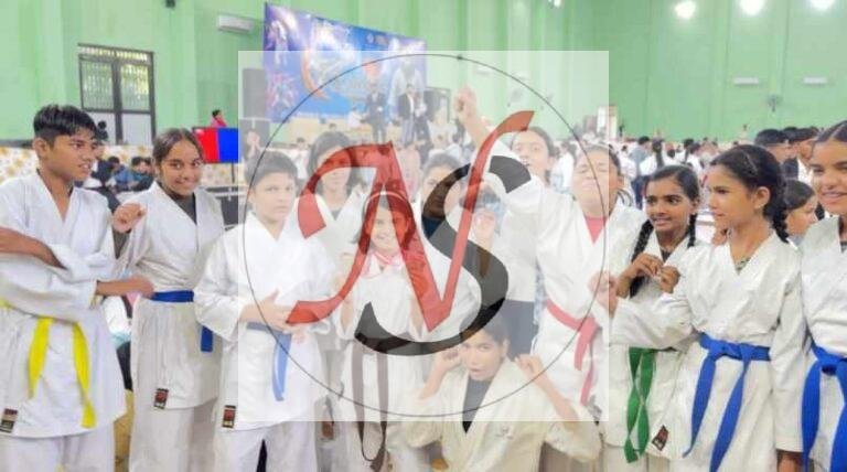 राष्ट्रीय कराटे टूर्नामेंट में ब्यावर के खिलाड़ियों ने जीते 26 पदक, 3 स्वर्ण, 8 रजत और 15 कांस्य